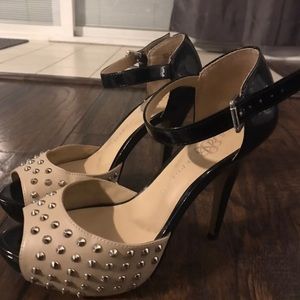 Rock & republic studded heels black&tan